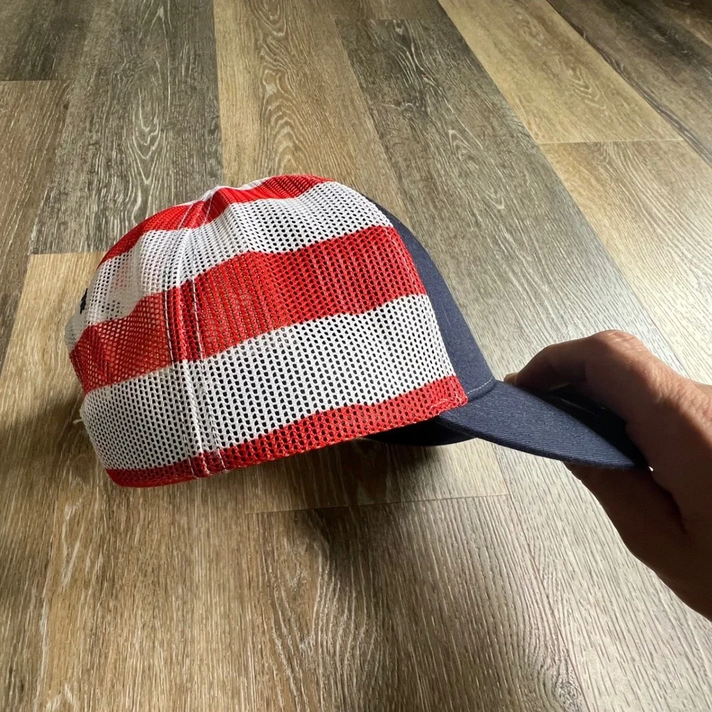 Kati Sportcap Trucker Hat Unisex OSFM Navy Red White Pirate Skull Coordinates